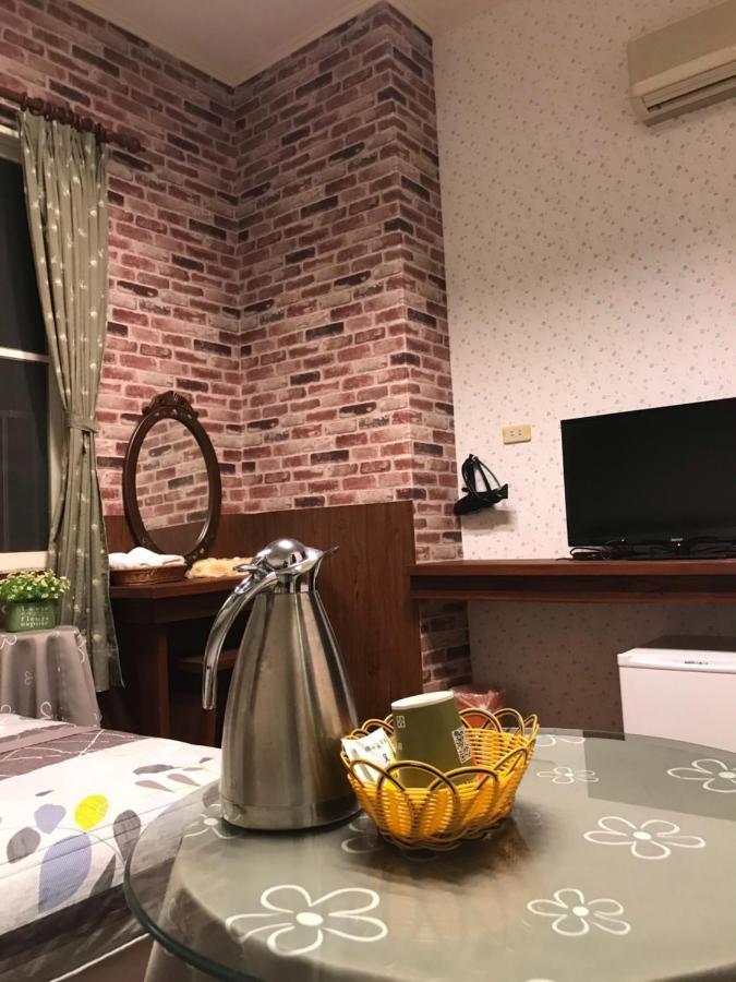 Puli Town B&B Eksteriør billede
